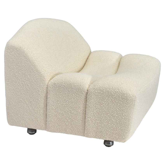 Herstel de royale loungefauteuil met nieuwe stoffering en duurzaam comfort