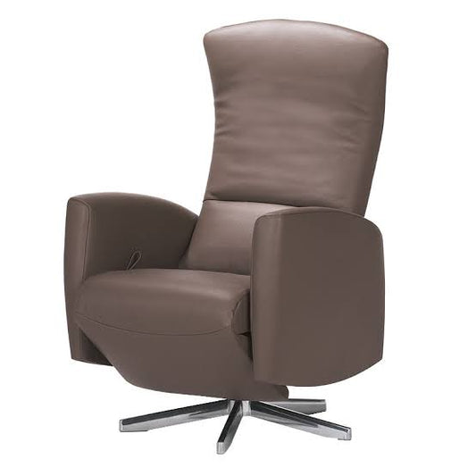 Jori-stijl relaxfauteuil in verschillende kleuren meubelstof en leer, waaronder beige, groen, blauw, bordeauxrood en cognac.
